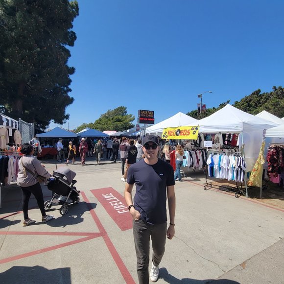 Meet your Posher, Jon - Picture 1 of 2